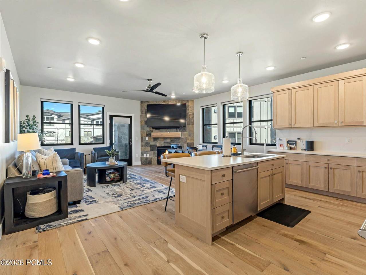 https://bt-photos.global.ssl.fastly.net/parkcity/1280_boomver_1_12601337-2.jpg