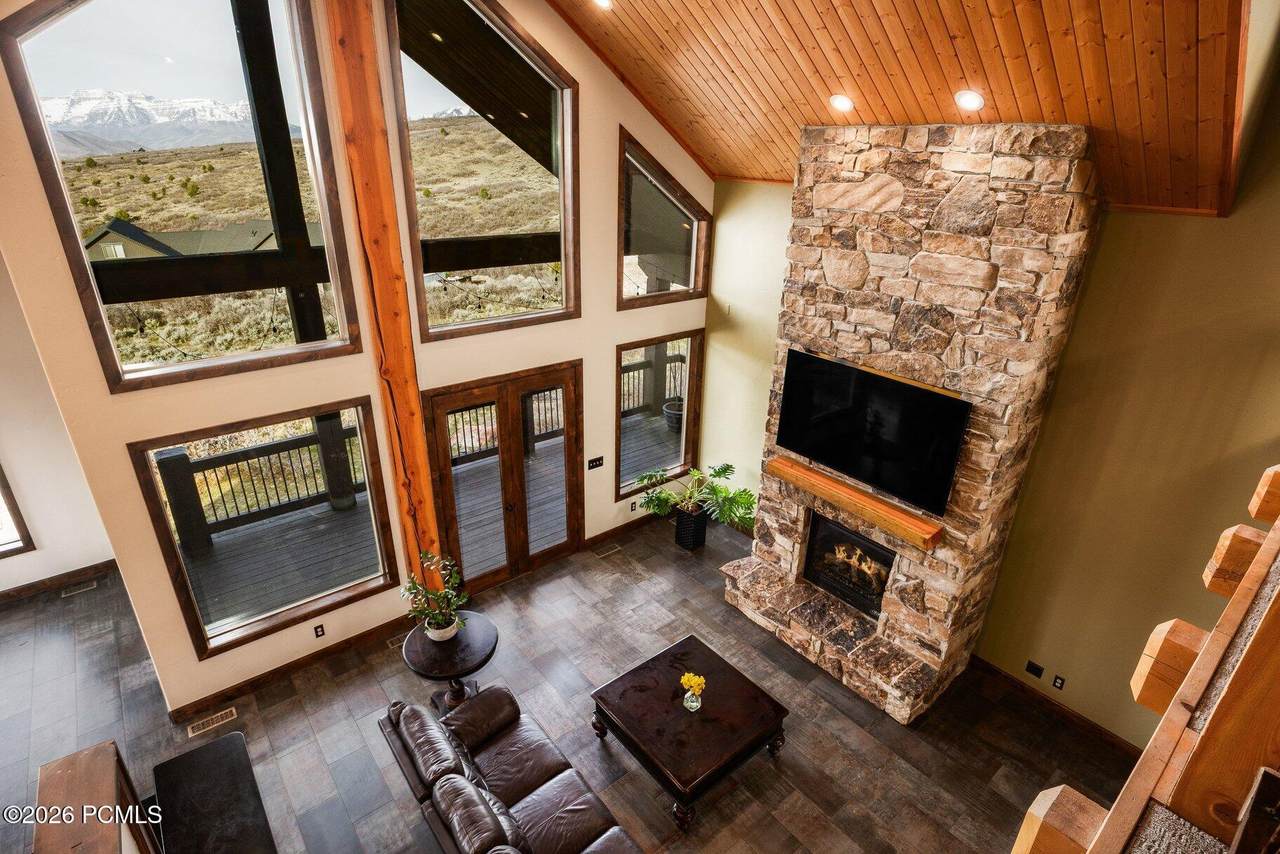 https://bt-photos.global.ssl.fastly.net/parkcity/1280_boomver_1_12601352-2.jpg