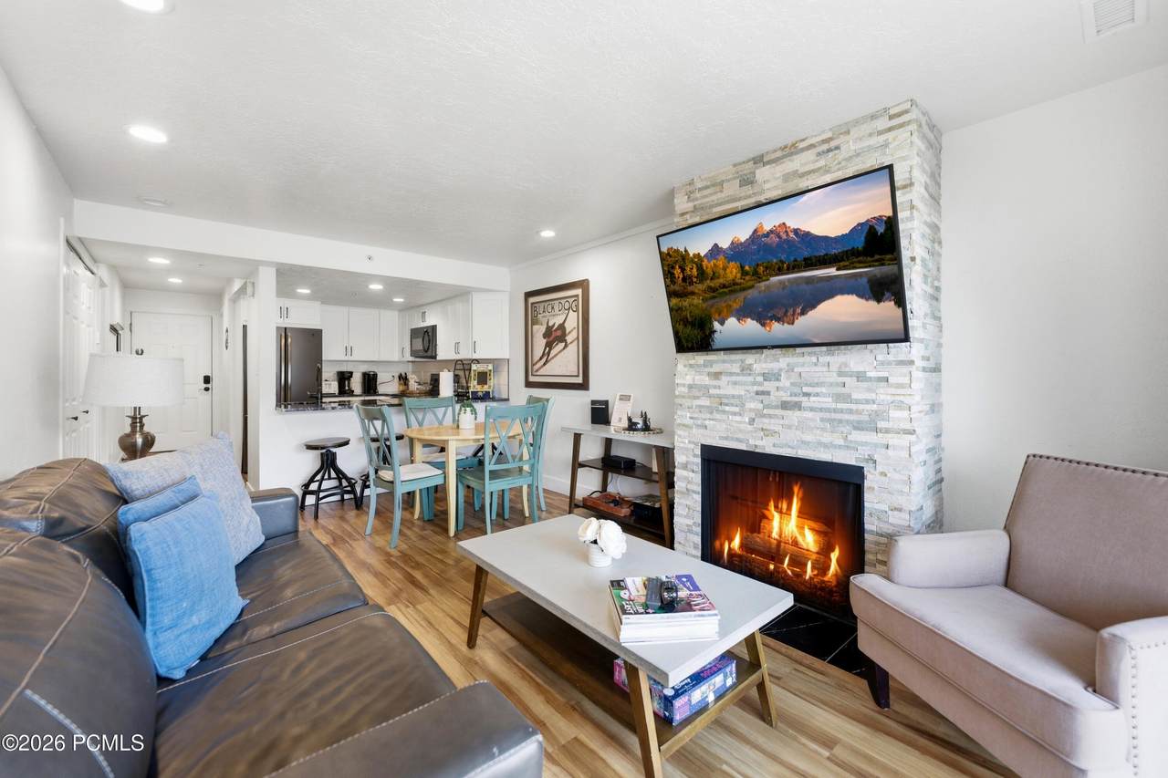 2000 Prospector Avenue - Photo 1