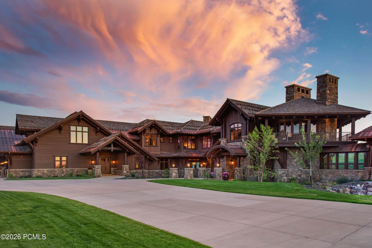 https://bt-photos.global.ssl.fastly.net/parkcity/1280_boomver_1_12601487-2.jpg