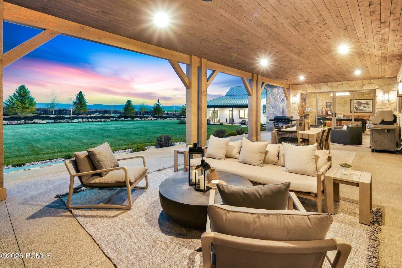 https://bt-photos.global.ssl.fastly.net/parkcity/1280_boomver_1_12601508-2.jpg
