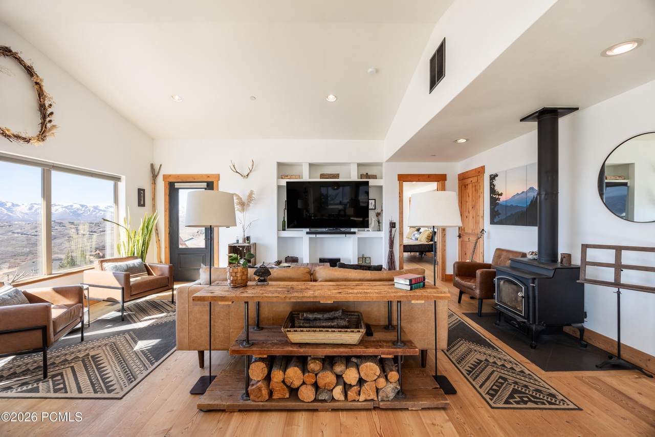 https://bt-photos.global.ssl.fastly.net/parkcity/1280_boomver_1_12601513-2.jpg