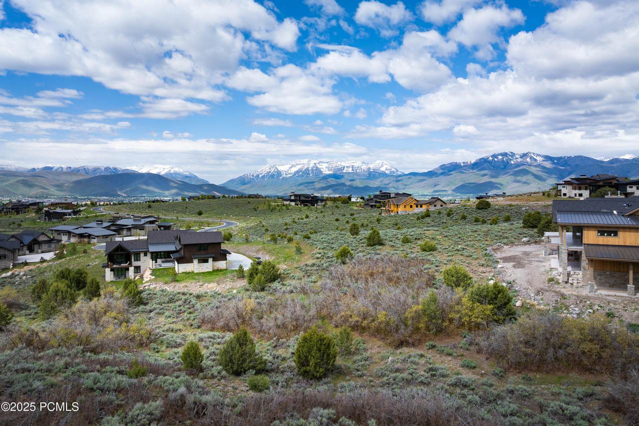 https://bt-photos.global.ssl.fastly.net/parkcity/1280_boomver_1_12601528-2.jpg