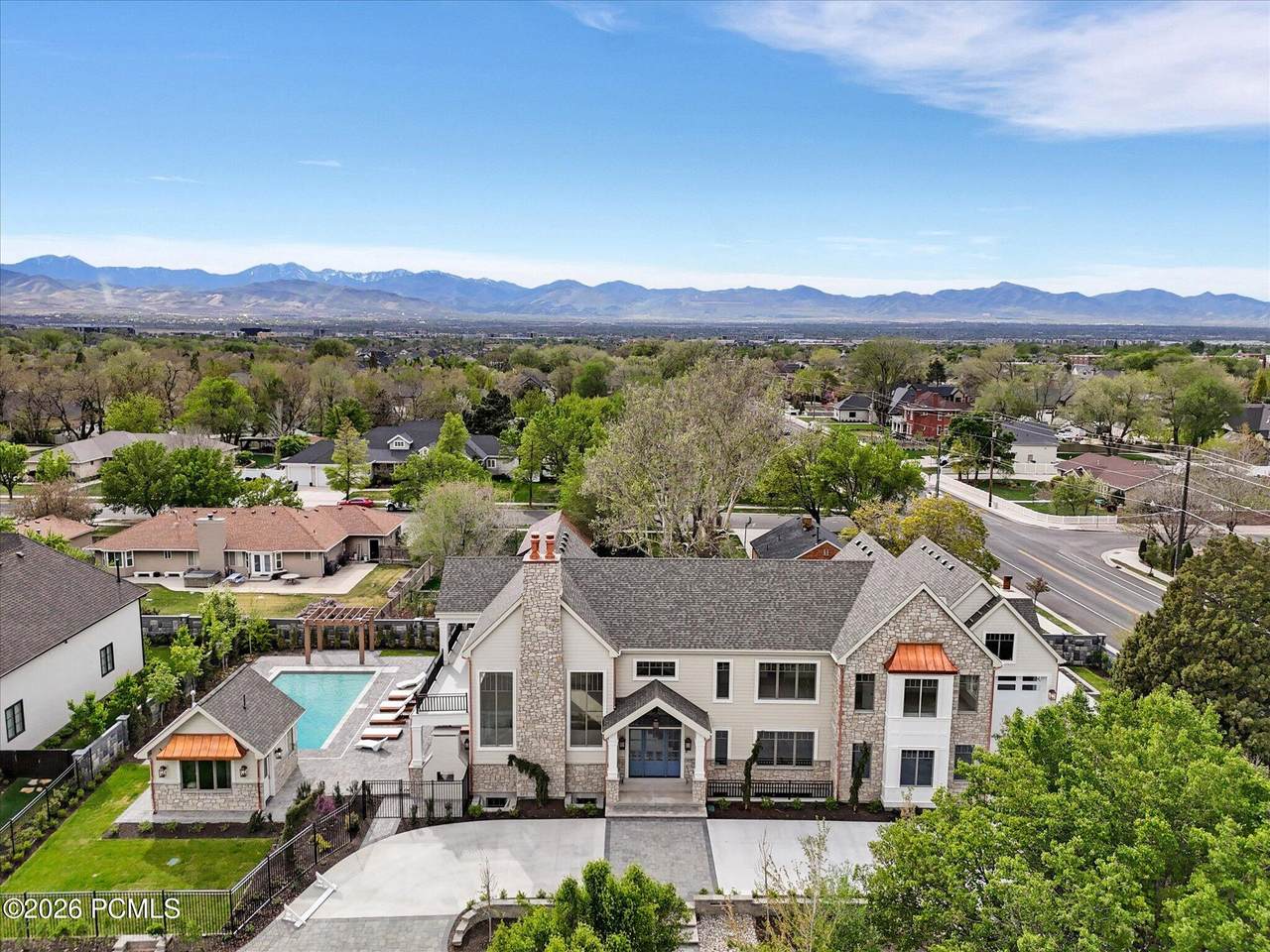 https://bt-photos.global.ssl.fastly.net/parkcity/1280_boomver_1_12601531-2.jpg