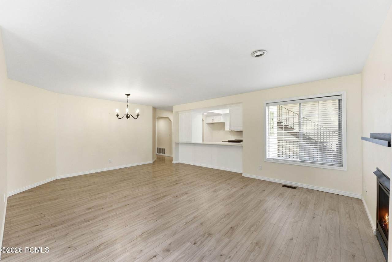 1041 Grindelwald Court - Photo 1