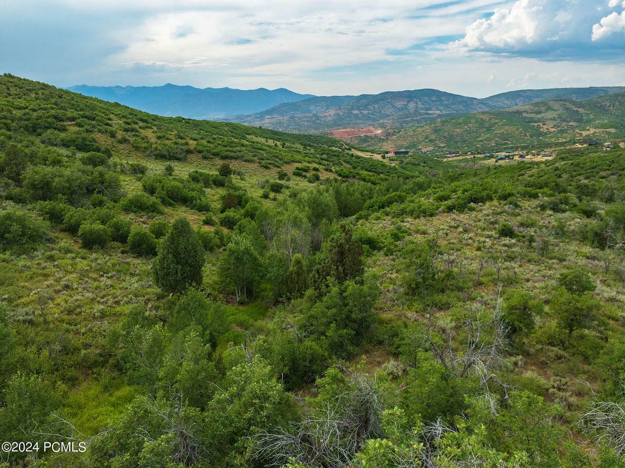 https://bt-photos.global.ssl.fastly.net/parkcity/1280_boomver_1_12601583-2.jpg