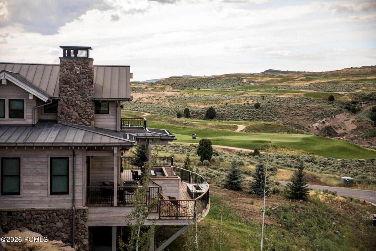 https://bt-photos.global.ssl.fastly.net/parkcity/1280_boomver_1_12601601-2.jpg