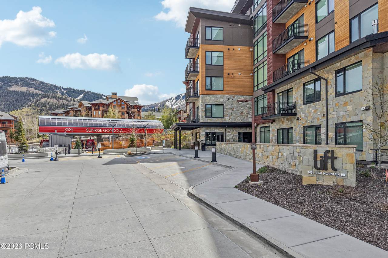 https://bt-photos.global.ssl.fastly.net/parkcity/1280_boomver_1_12601602-2.jpg