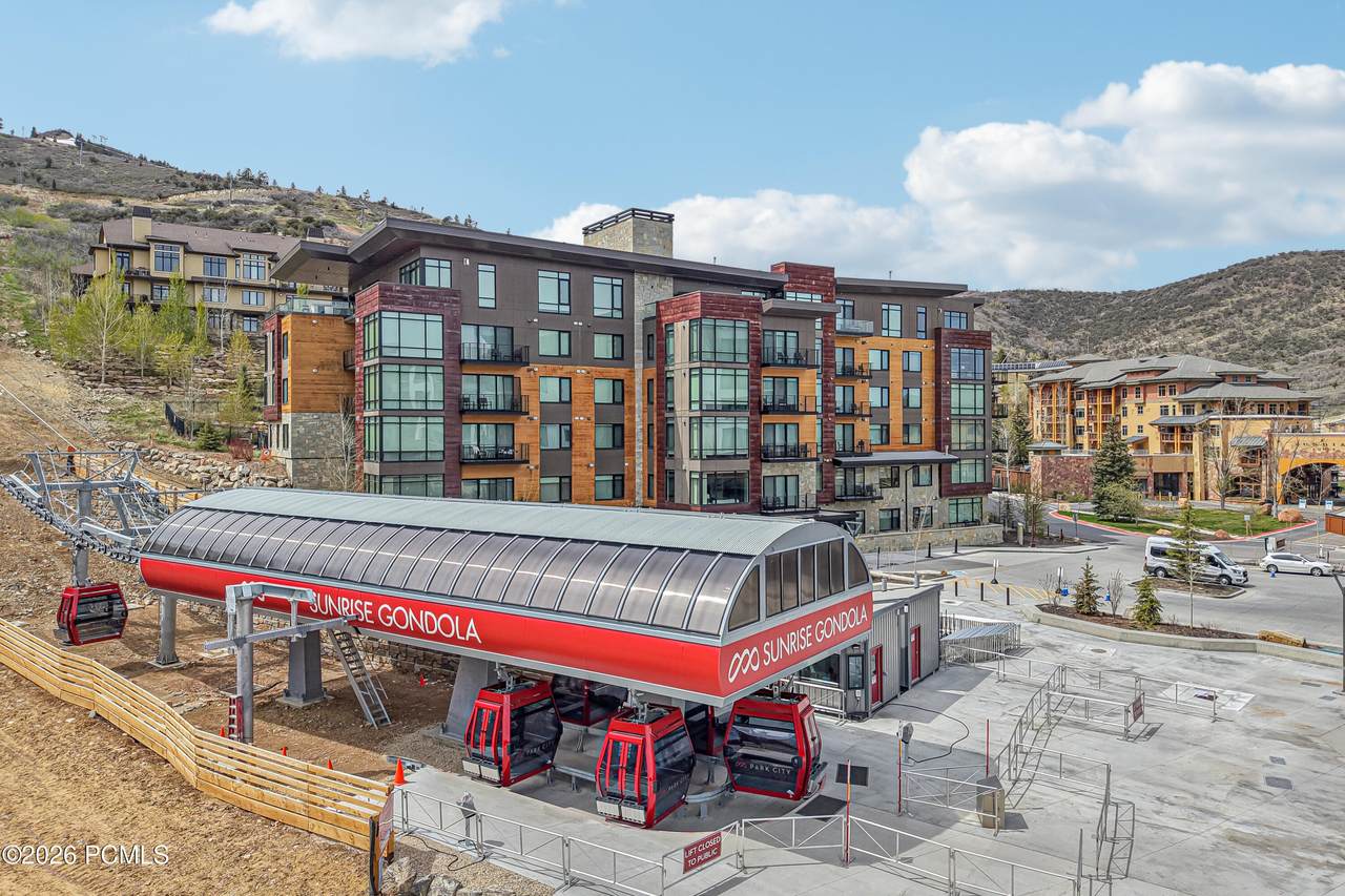 https://bt-photos.global.ssl.fastly.net/parkcity/1280_boomver_1_12601602-2.jpg