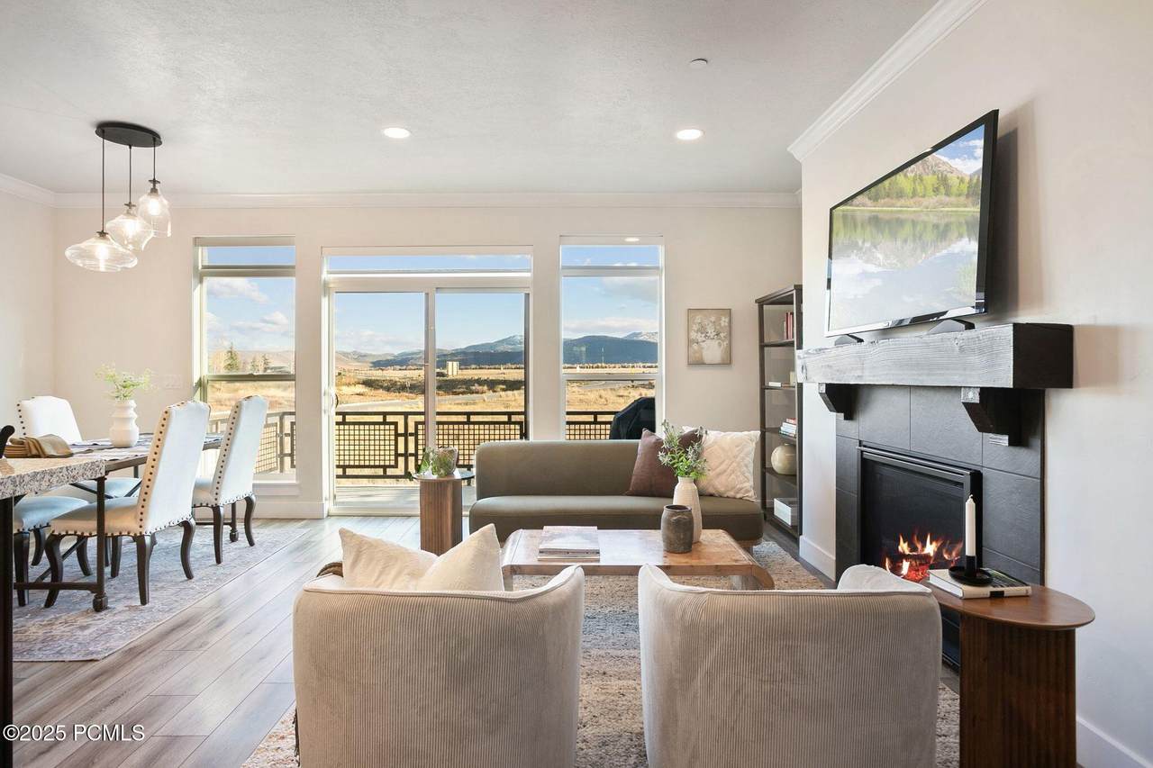 https://bt-photos.global.ssl.fastly.net/parkcity/1280_boomver_1_12601637-2.jpg