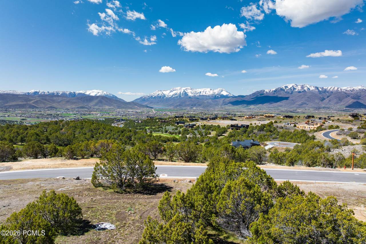 https://bt-photos.global.ssl.fastly.net/parkcity/1280_boomver_1_12601650-2.jpg