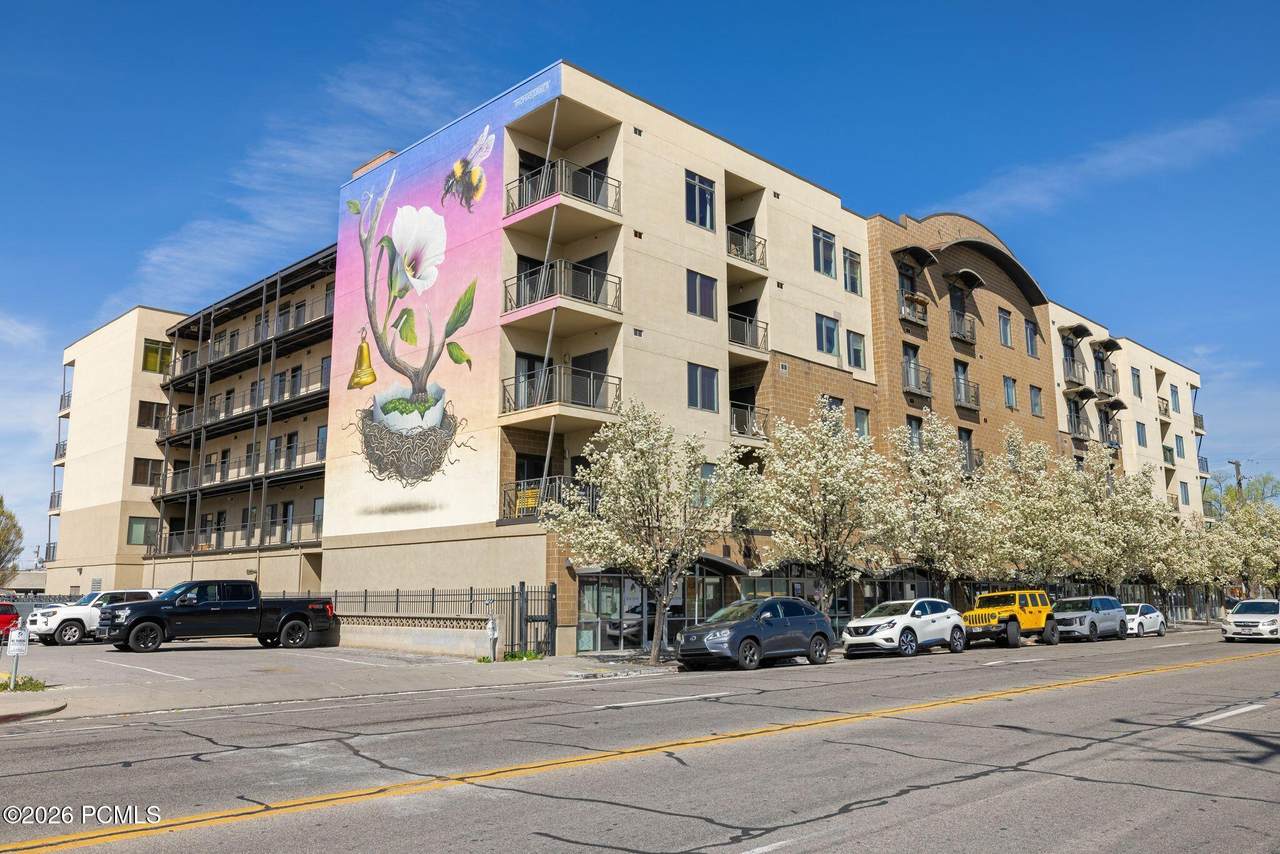 2150 Main Street - Photo 1