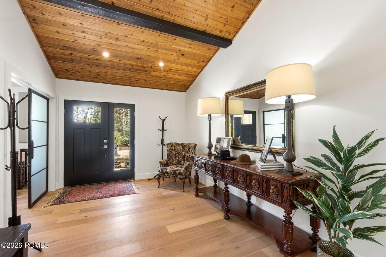 1503 Willow Loop - Photo 1