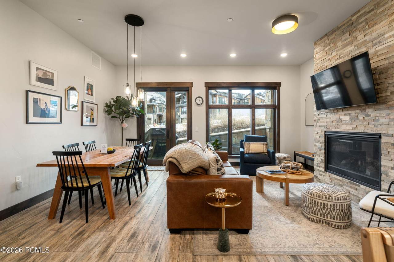 https://bt-photos.global.ssl.fastly.net/parkcity/1280_boomver_1_12601677-2.jpg