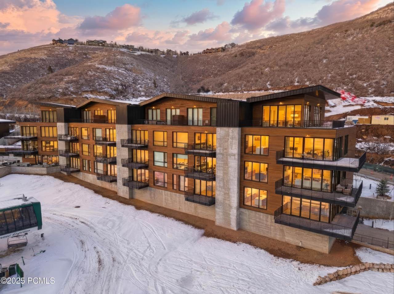 https://bt-photos.global.ssl.fastly.net/parkcity/1280_boomver_1_12601701-2.jpg