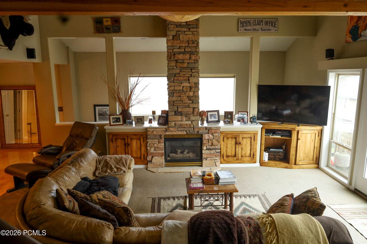 https://bt-photos.global.ssl.fastly.net/parkcity/1280_boomver_1_12601702-2.jpg