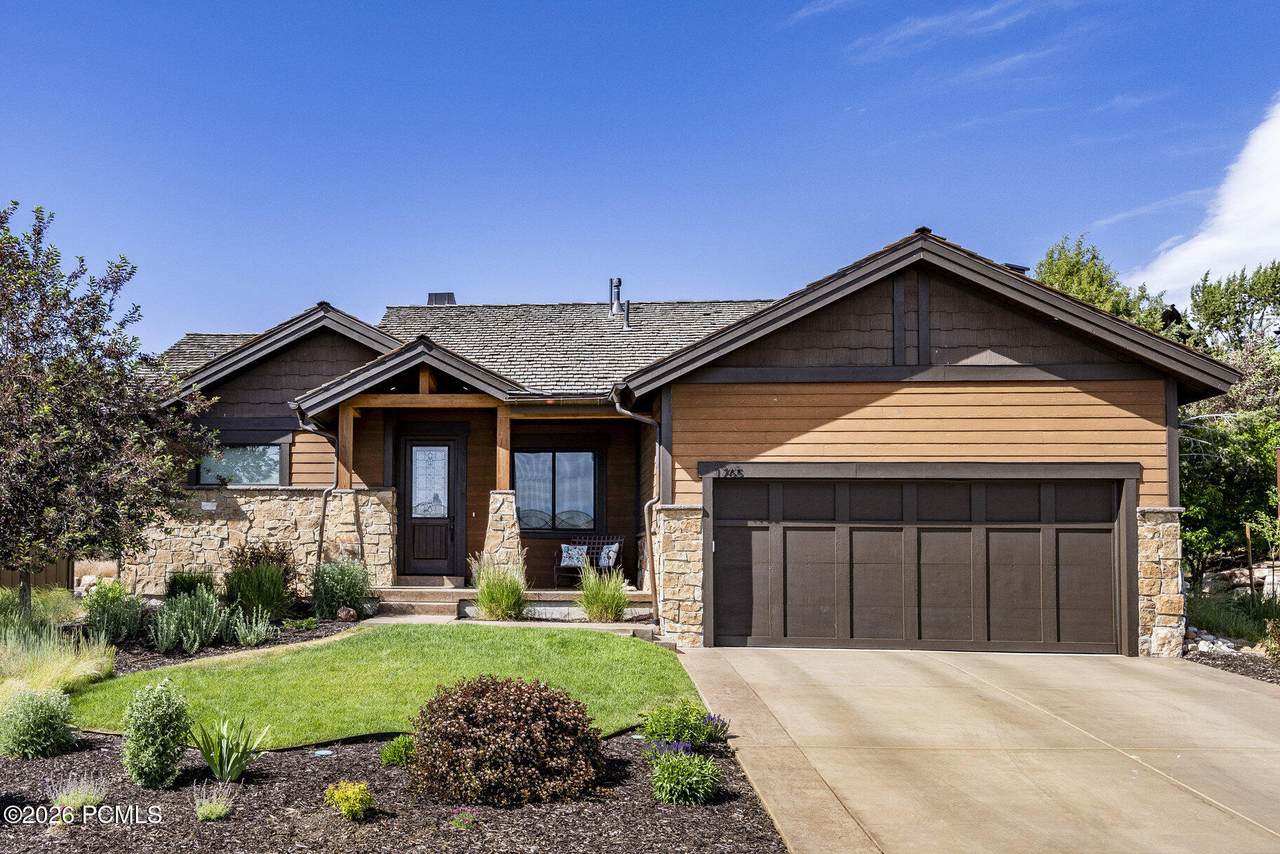 1765 Kings Peak Circle - Photo 1