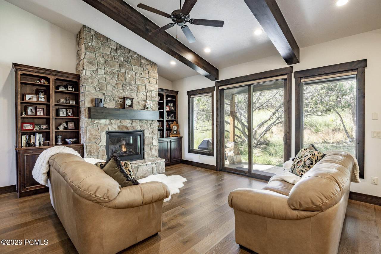 https://bt-photos.global.ssl.fastly.net/parkcity/1280_boomver_1_12601763-2.jpg
