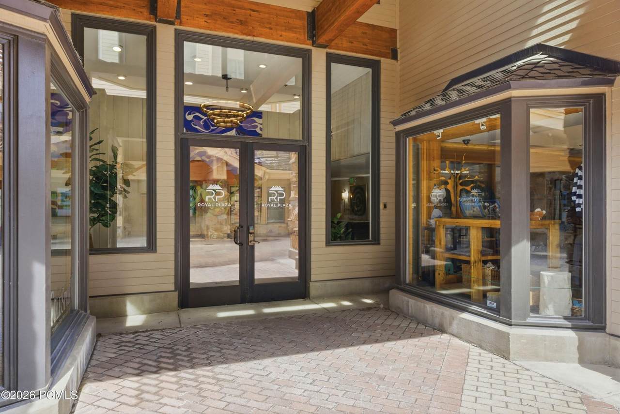 https://bt-photos.global.ssl.fastly.net/parkcity/1280_boomver_1_12601788-2.jpg