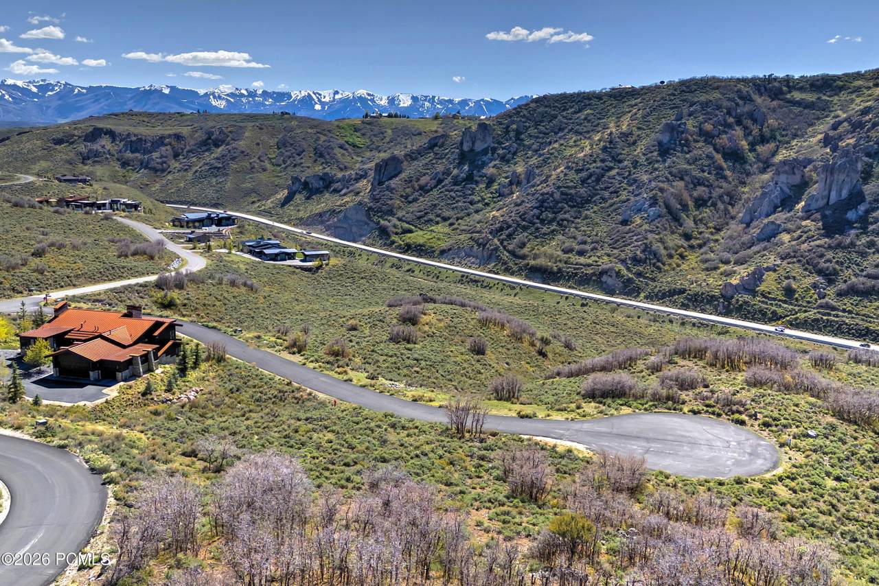 https://bt-photos.global.ssl.fastly.net/parkcity/1280_boomver_1_12601800-2.jpg