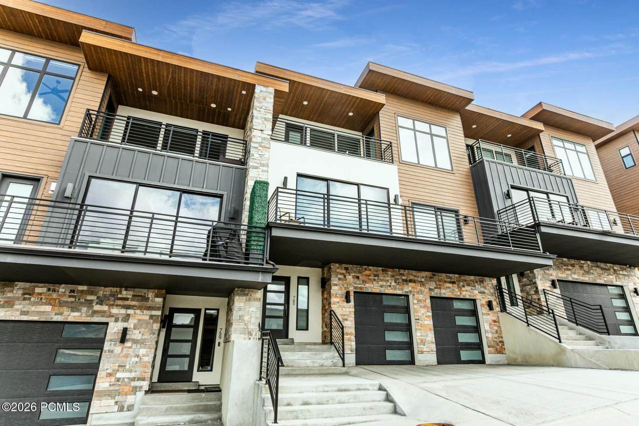 765 Miner Way - Photo 1