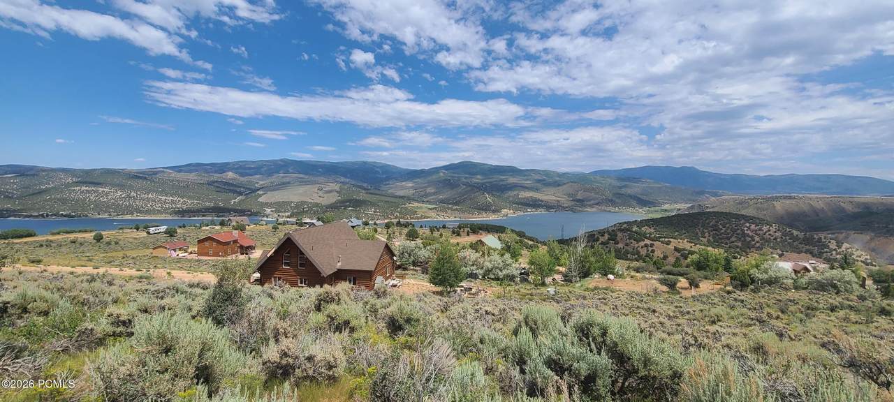 135 Mountain Lane - Photo 1