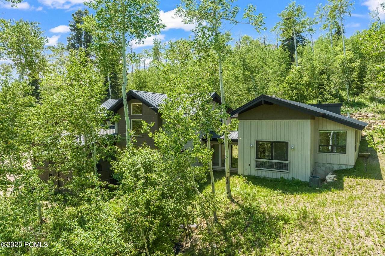 https://bt-photos.global.ssl.fastly.net/parkcity/1280_boomver_1_12601864-2.jpg