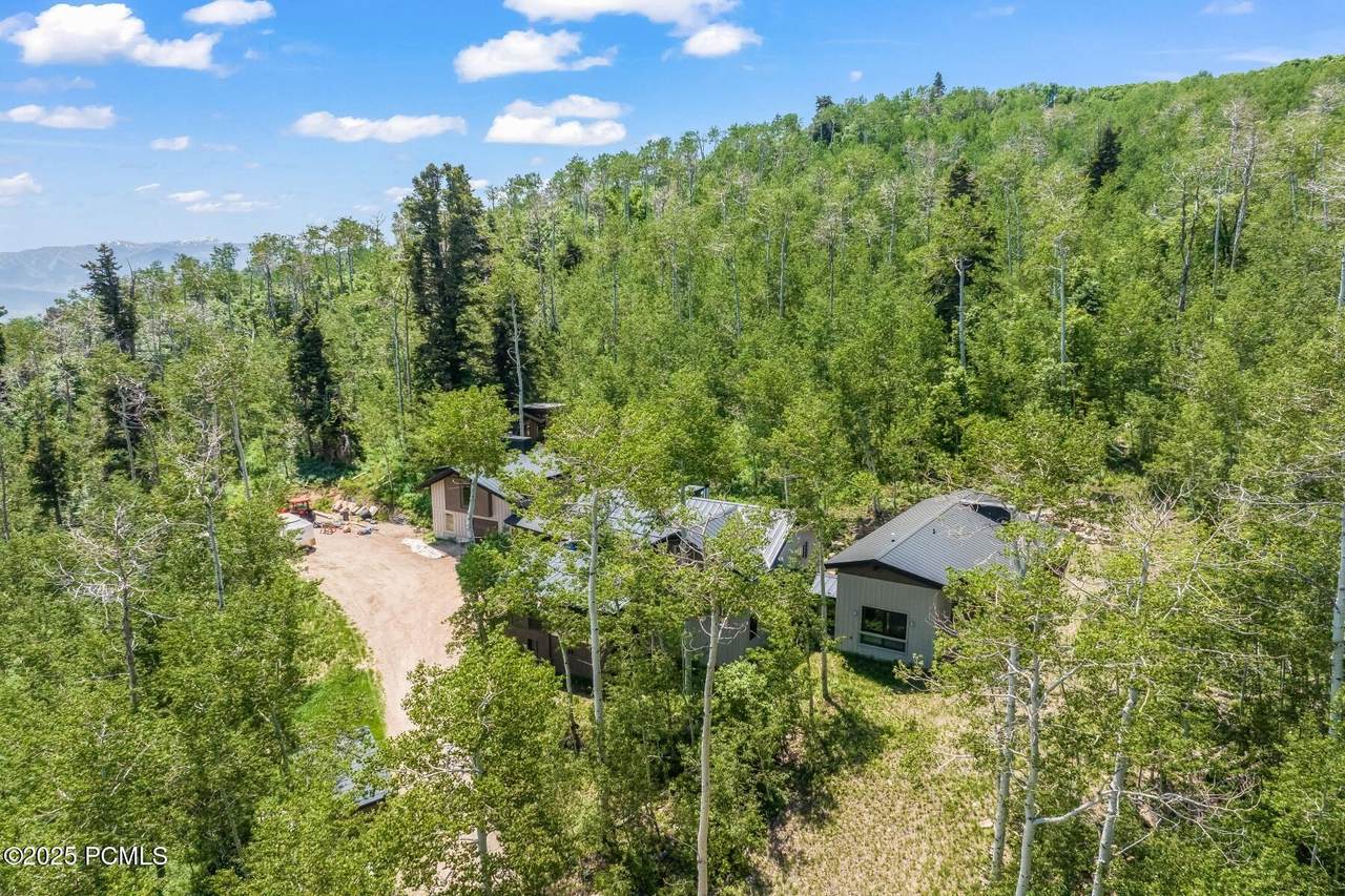 https://bt-photos.global.ssl.fastly.net/parkcity/1280_boomver_1_12601864-2.jpg