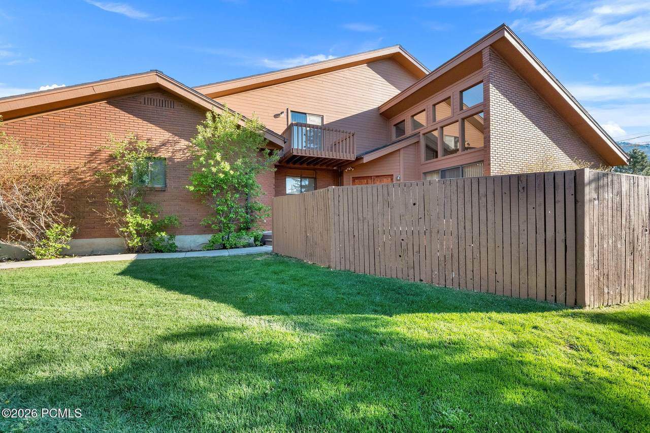 https://bt-photos.global.ssl.fastly.net/parkcity/1280_boomver_1_12601871-2.jpg