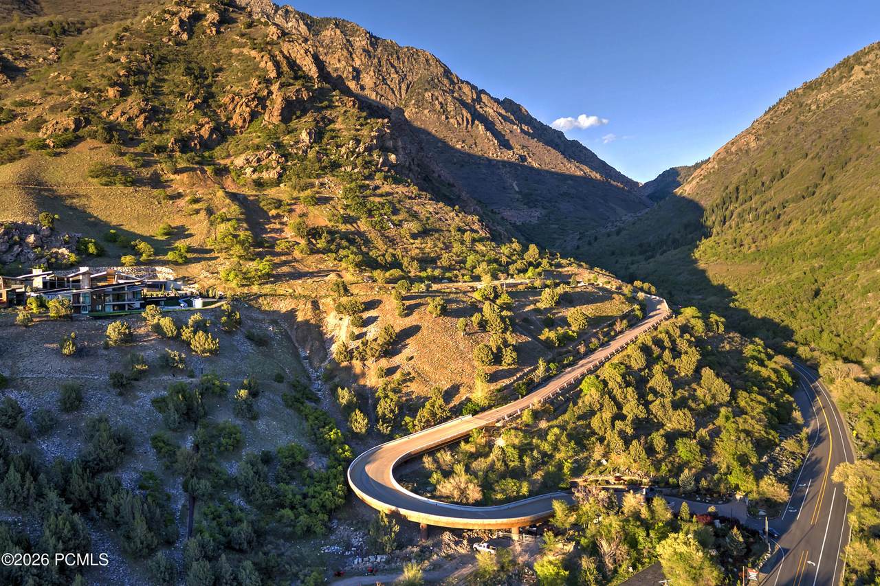 https://bt-photos.global.ssl.fastly.net/parkcity/1280_boomver_1_12601898-2.jpg