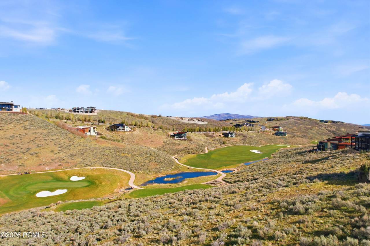 https://bt-photos.global.ssl.fastly.net/parkcity/1280_boomver_1_12601914-2.jpg