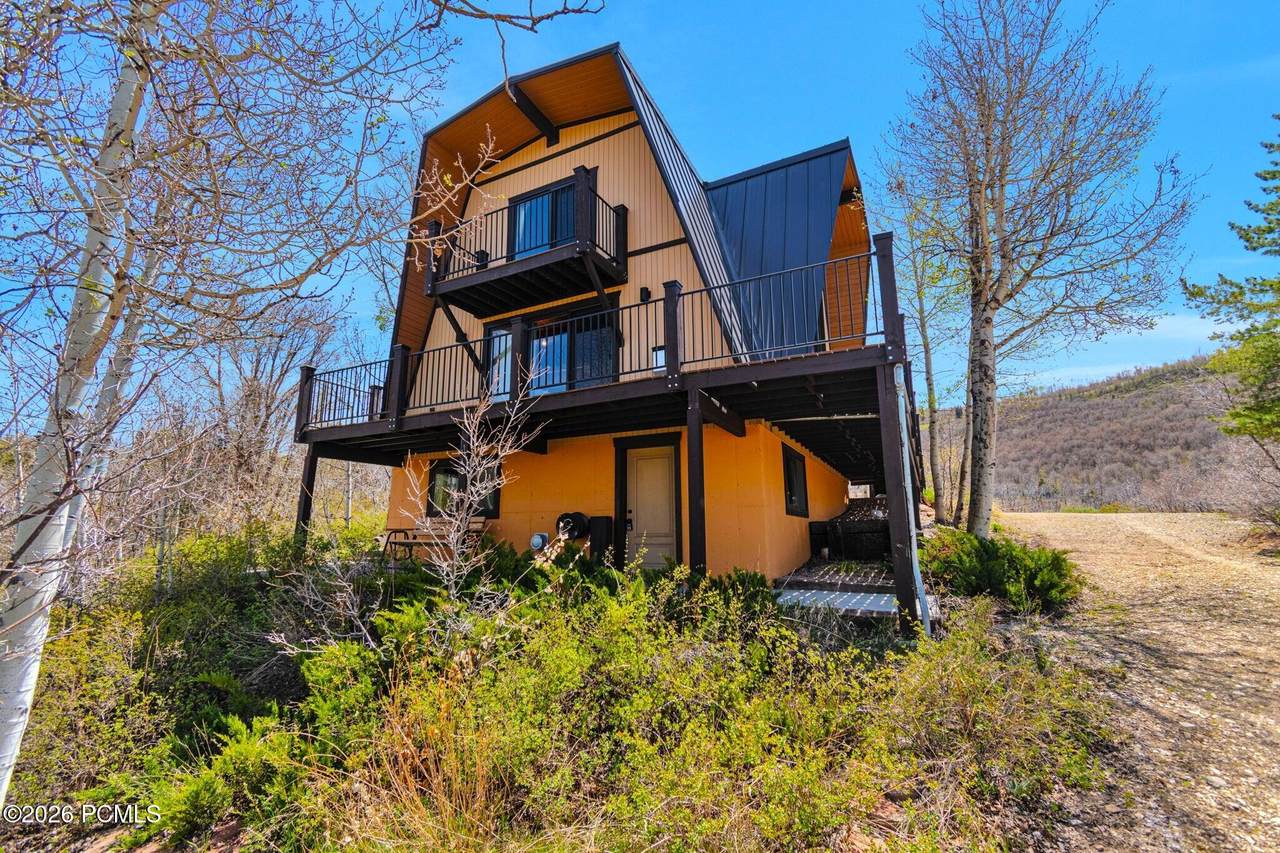 9274 Deer Creek Drive - Photo 1