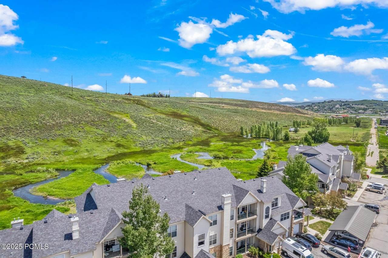 https://bt-photos.global.ssl.fastly.net/parkcity/1280_boomver_1_12601945-2.jpg
