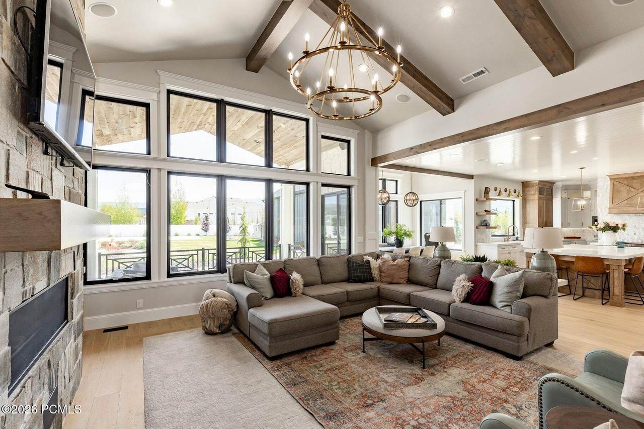 https://bt-photos.global.ssl.fastly.net/parkcity/1280_boomver_1_12601949-2.jpg
