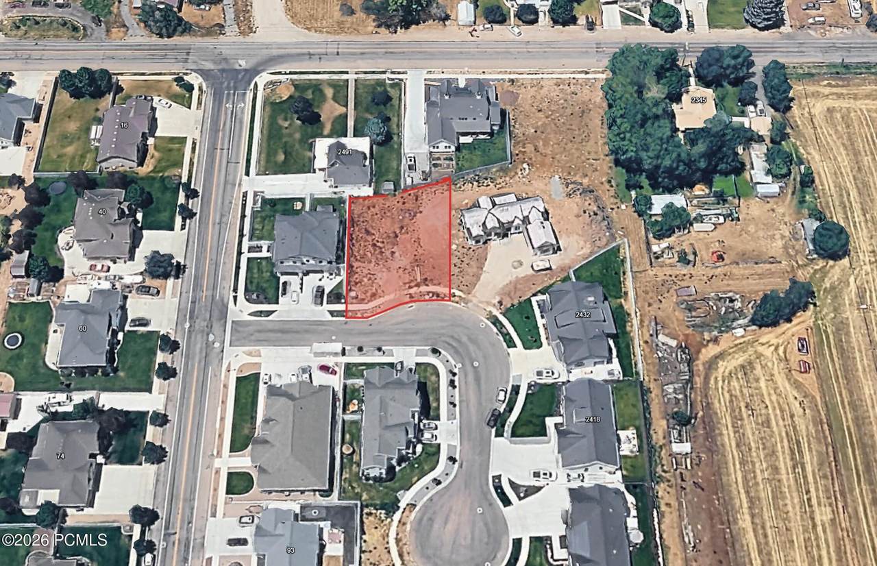 2444 Orchard Circle - Photo 1