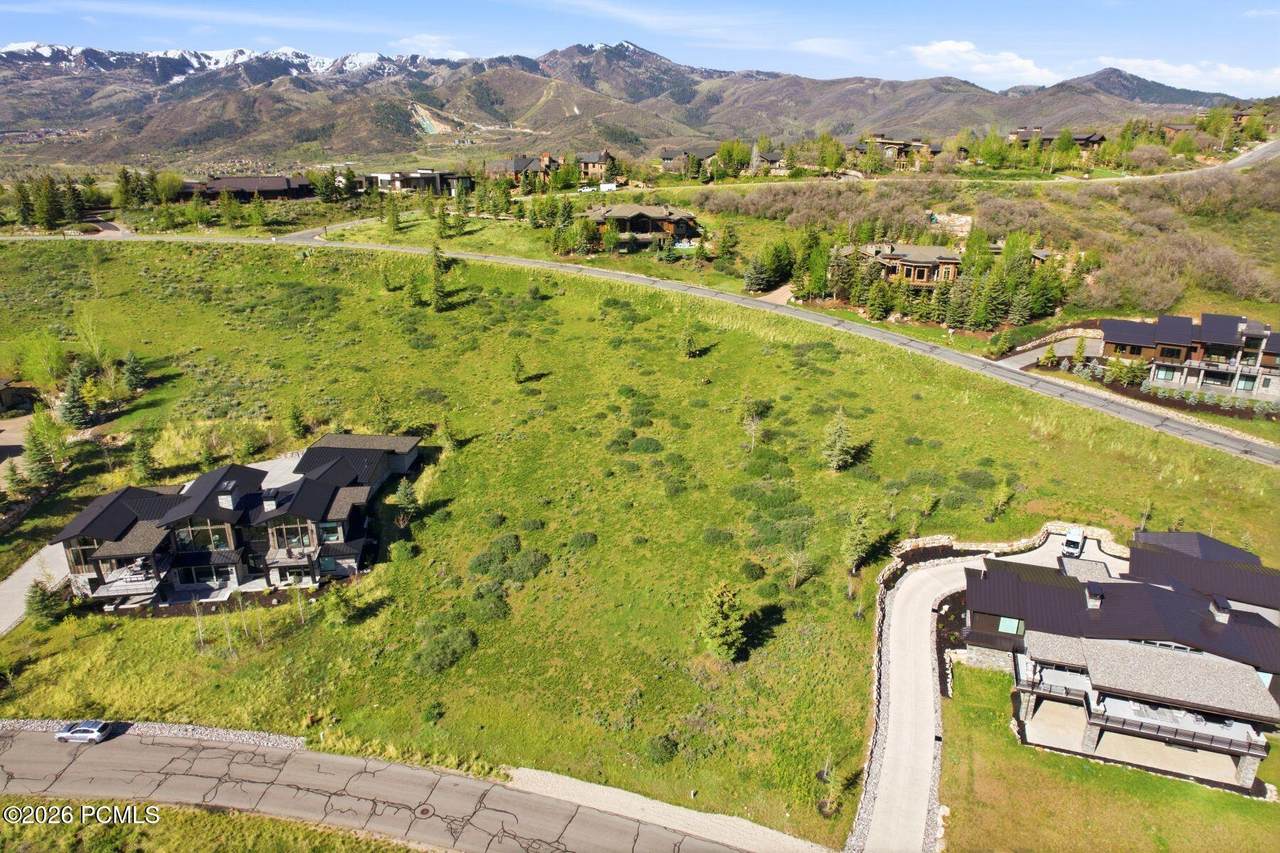https://bt-photos.global.ssl.fastly.net/parkcity/1280_boomver_1_12601961-2.jpg