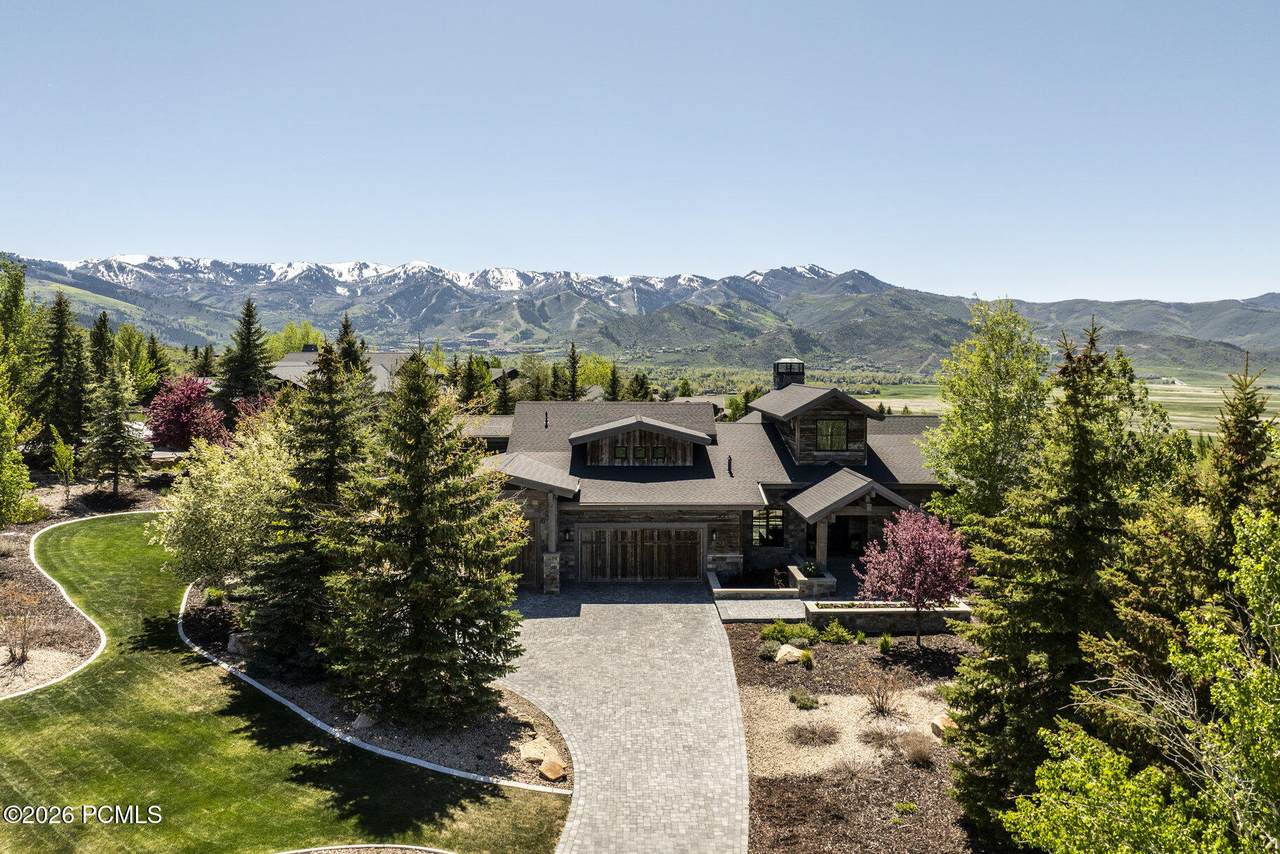 https://bt-photos.global.ssl.fastly.net/parkcity/1280_boomver_1_12601979-2.jpg