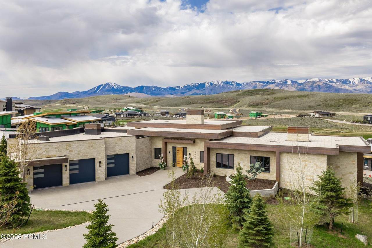 https://bt-photos.global.ssl.fastly.net/parkcity/1280_boomver_1_12601990-2.jpg