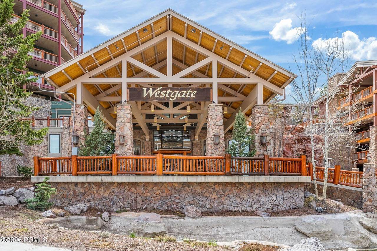 https://bt-photos.global.ssl.fastly.net/parkcity/1280_boomver_1_12601996-2.jpg