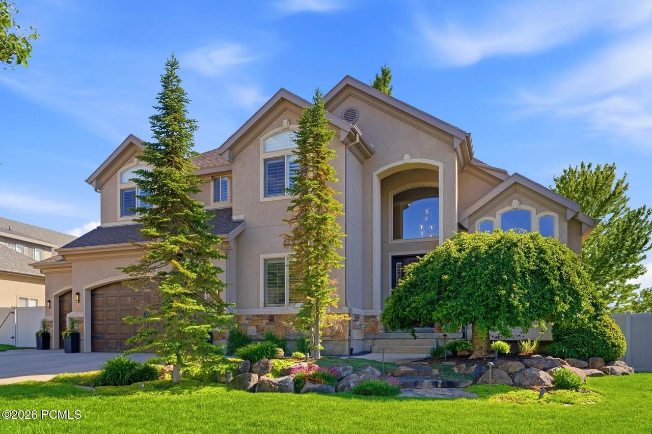 https://bt-photos.global.ssl.fastly.net/parkcity/1280_boomver_1_12601997-2.jpg