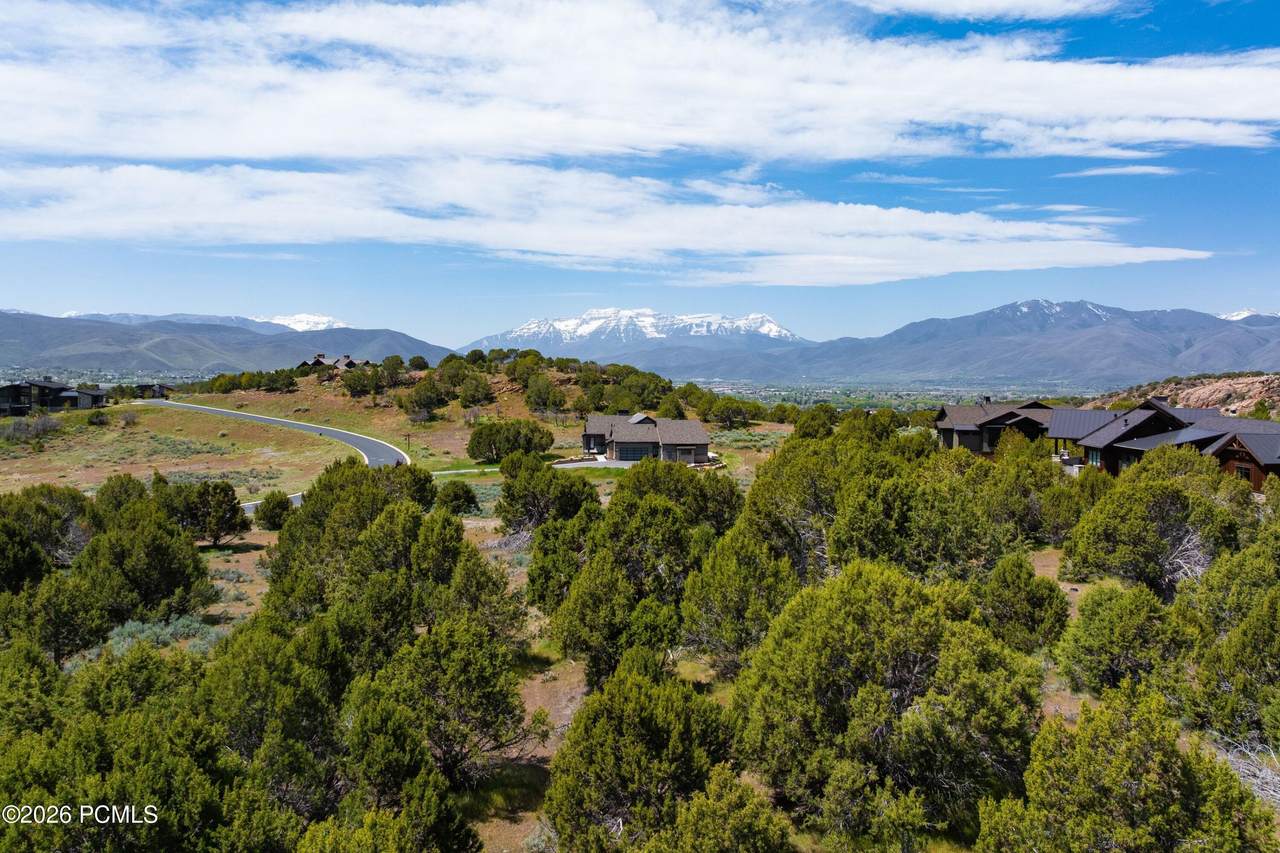 https://bt-photos.global.ssl.fastly.net/parkcity/1280_boomver_1_12602002-2.jpg