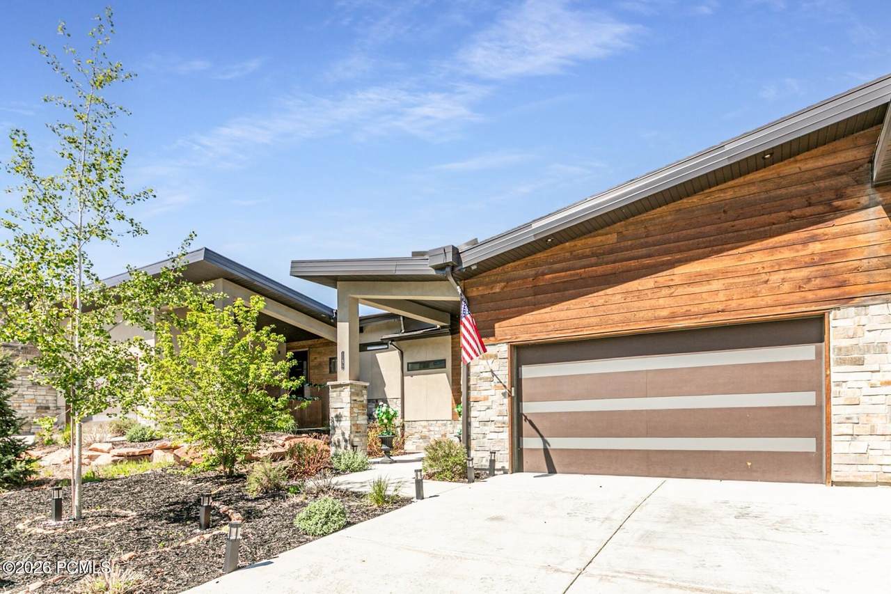 https://bt-photos.global.ssl.fastly.net/parkcity/1280_boomver_1_12602008-2.jpg