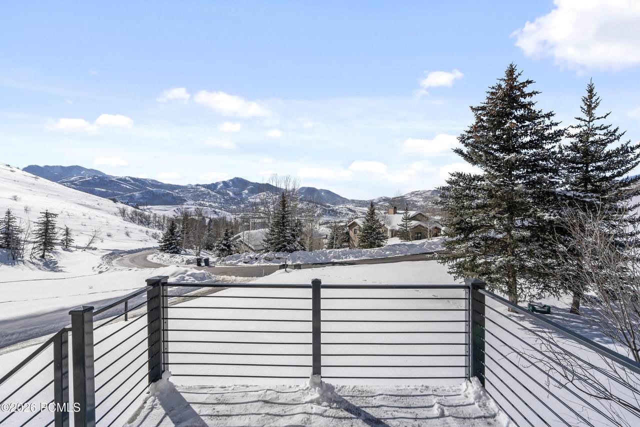 https://bt-photos.global.ssl.fastly.net/parkcity/1280_boomver_1_12602022-2.jpg