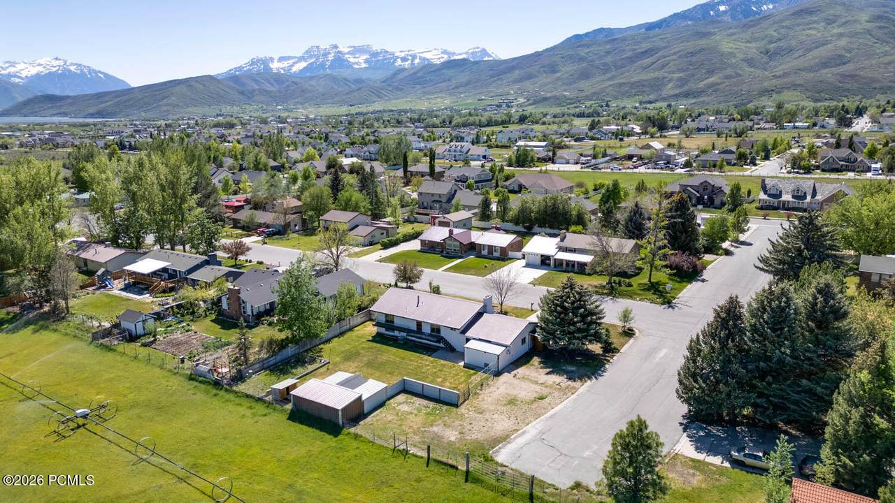 https://bt-photos.global.ssl.fastly.net/parkcity/1280_boomver_1_12602037-2.jpg