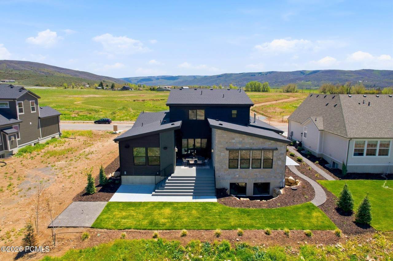 https://bt-photos.global.ssl.fastly.net/parkcity/1280_boomver_1_12602069-2.jpg