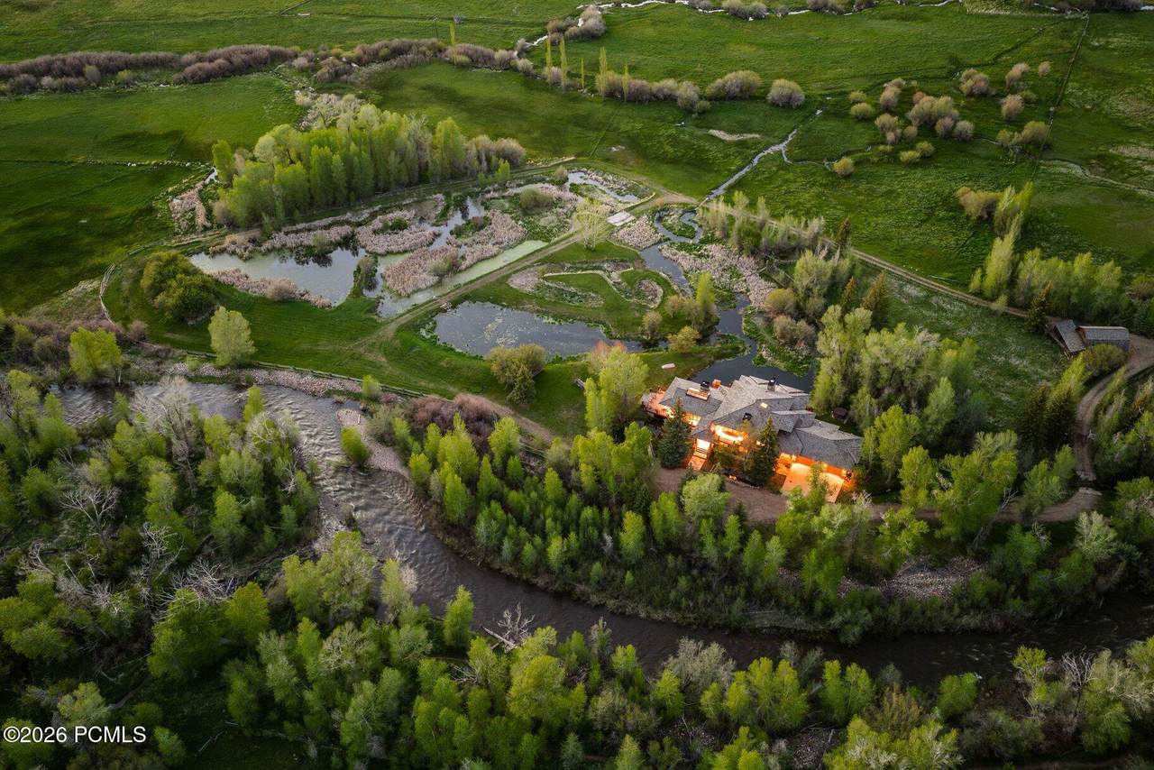 https://bt-photos.global.ssl.fastly.net/parkcity/1280_boomver_1_12602086-2.jpg