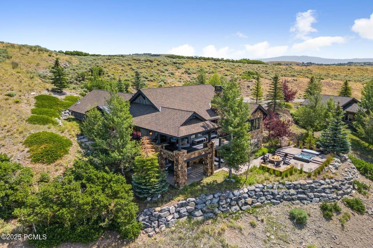 https://bt-photos.global.ssl.fastly.net/parkcity/1280_boomver_1_12602099-2.jpg
