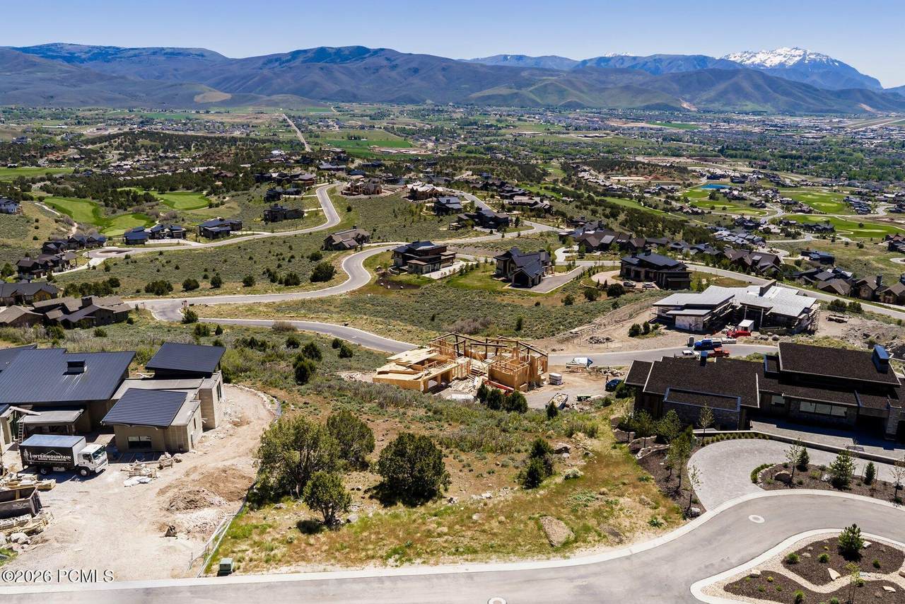 https://bt-photos.global.ssl.fastly.net/parkcity/1280_boomver_1_12602131-2.jpg