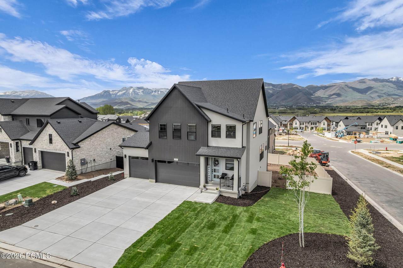 https://bt-photos.global.ssl.fastly.net/parkcity/1280_boomver_1_12602182-2.jpg