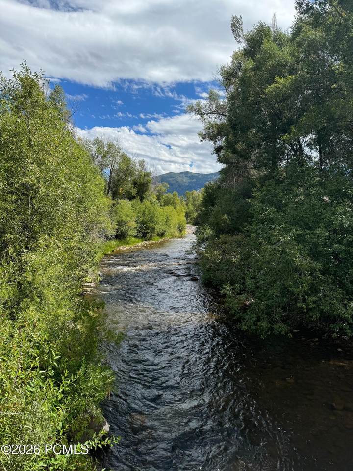 https://bt-photos.global.ssl.fastly.net/parkcity/1280_boomver_1_12602187-2.jpg